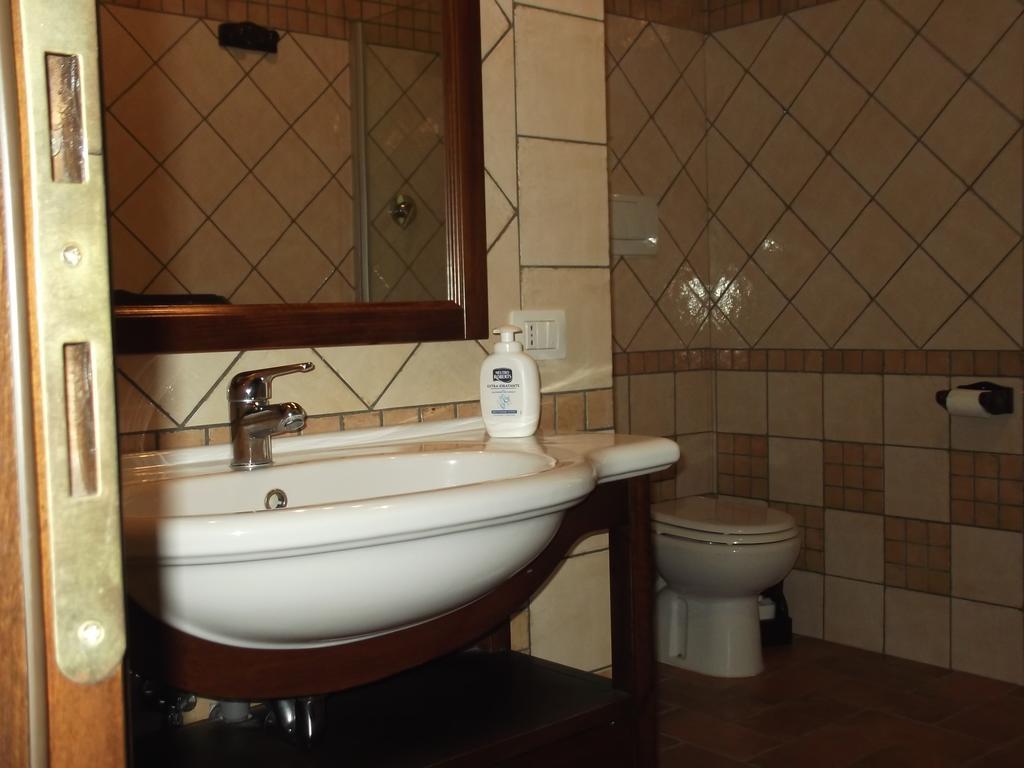 マンチャーノ Il Laghetto Agriturismoヴィラ 部屋 写真