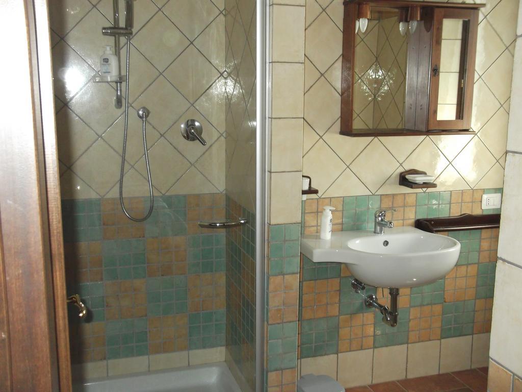 マンチャーノ Il Laghetto Agriturismoヴィラ 部屋 写真